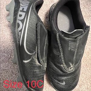 Size 10 soccer cleats
